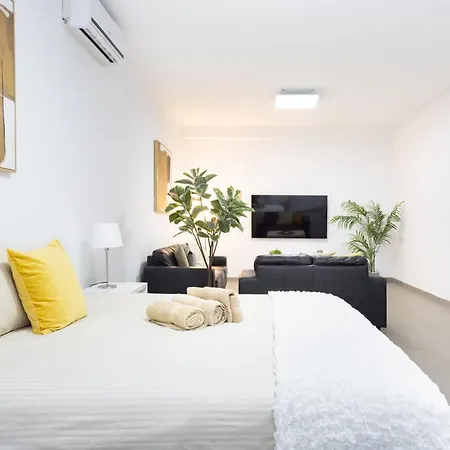 Luxury Bkm In Playa Del Duque 别墅 阿德耶